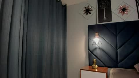 Georgina  online show from April 12, 11:02 am