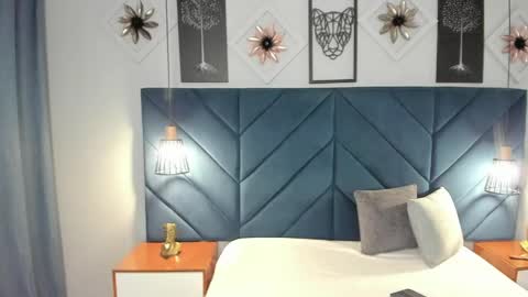 Georgina  online show from April 4, 11:09 am