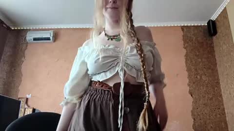 Kate online show from April 7, 5:20 am