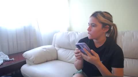 ggemas online show from January 10, 1:09 pm