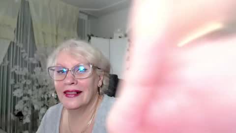 Ghertrudequeen online show from February 21, 6:58 am