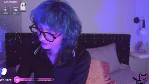 Snapshot of ghosty_doll chatting on September 8, 8:30 pm Allison online show from September 8, 8:30 pm