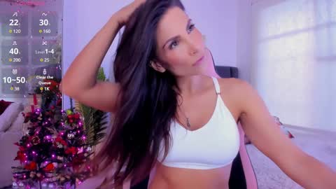 Gianna Liann  online show from December 29, 10:47 pm