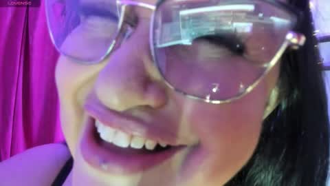 nahomi online show from November 10, 11:00 pm