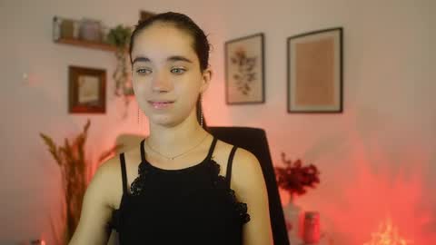 Gia Paige18 online show from September 18, 1:31 pm