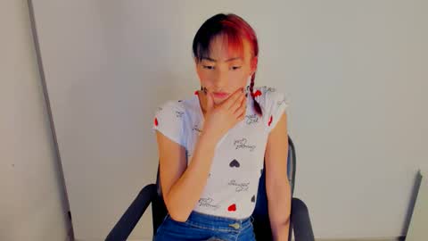 GIA WHITE Independet  online show from October 25, 6:10 am