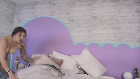 Gia online show from February 4, 7:39 pm