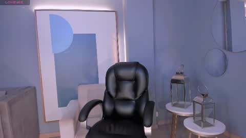  online show from June 14, 11:21 am