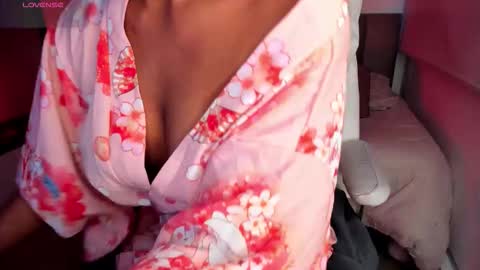 GIGI online show from November 2, 11:08 pm