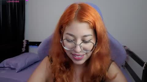 gigimooon online show from May 25, 3:27 am