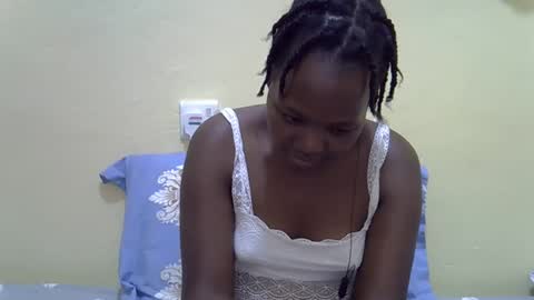 Adiliah online show from February 24, 1:49 am