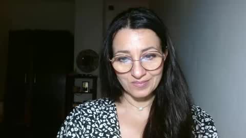 GinaONeon online show from March 8, 9:08 pm