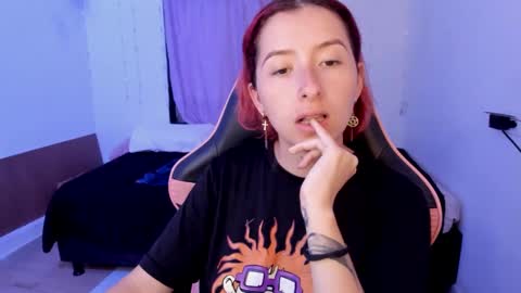 Snapshot of ginger_sweetty chatting on February 13, 11:15 pm Ginger online show from February 13, 11:15 pm