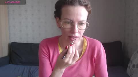 Michelle online show from December 18, 10:40 am