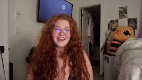 gingerprincess555 online show from September 30, 5:24 am