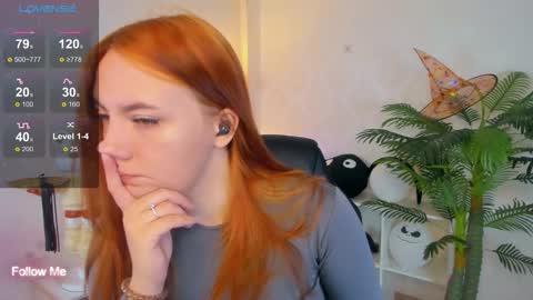 gingerr_pie online show from November 22, 7:05 pm