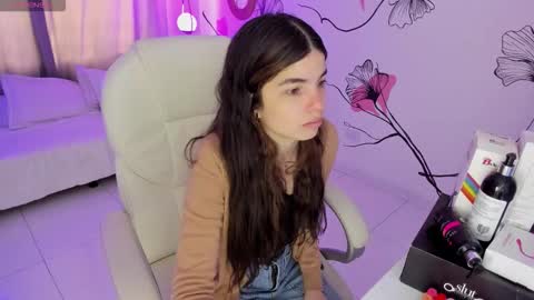 Kendall online show from February 2, 1:21 pm