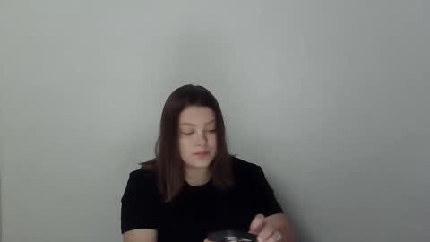 Snapshot of girl_leya chatting on October 11, 7:16 pm girl_leya online show from October 11, 7:16 pm