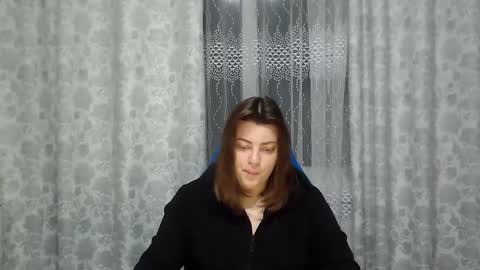 Snapshot of girl_leya chatting on January 30, 9:36 pm girl_leya online show from January 30, 9:36 pm