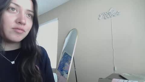 Jasmine online show from December 21, 6:23 pm