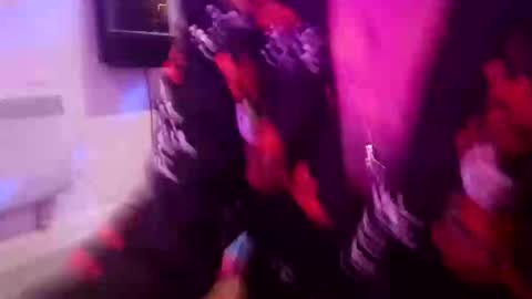 girls227445638252 online show from January 27, 5:26 pm