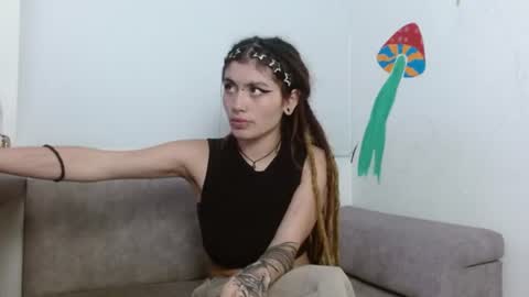Giulietta online show from July 18, 1:31 am