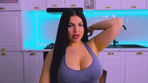 Giulia online show from March 16, 9:19 pm