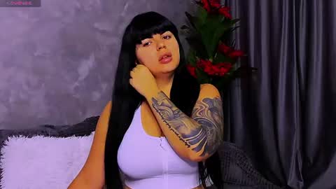 Giulia online show from July 29, 3:17 am