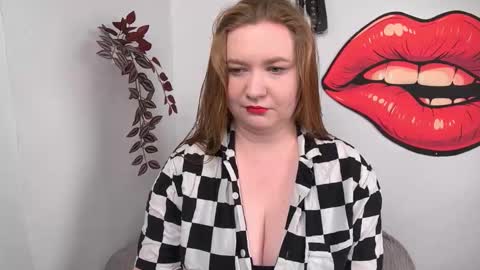 Nikki online show from February 22, 2:18 pm