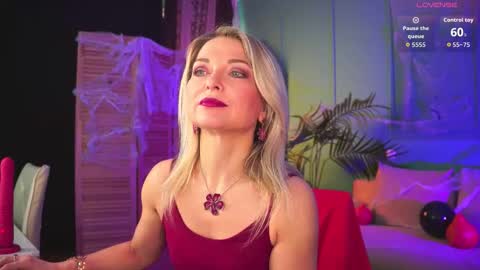 Gloria online show from November 4, 10:53 am