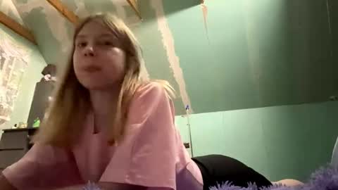 Liza online show from April 13, 5:36 pm