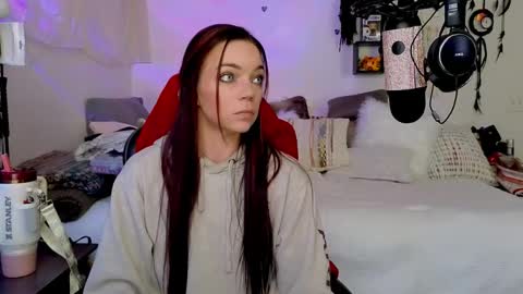 Patricia Mars           Goddess of Mars twitter thegoddessmindy online show from January 15, 4:24 pm