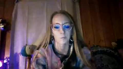 GoddessChloexo online show from December 16, 3:45 am