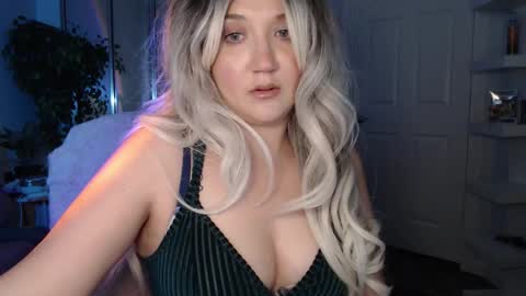 Goddess Emmy online show from February 3, 2:53 am