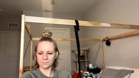 feyaa22 online show from January 22, 3:07 pm