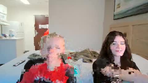 feyaa22 online show from September 14, 5:00 pm