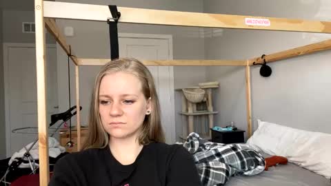 feyaa22 online show from January 24, 4:28 pm