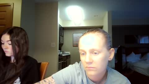 feyaa22 online show from September 21, 5:11 pm