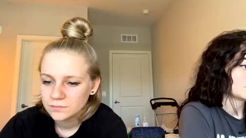 feyaa22 online show from January 26, 4:20 pm