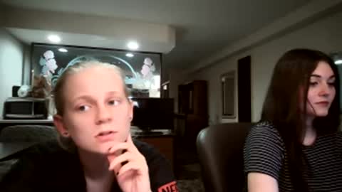 feyaa22 online show from September 26, 4:32 am