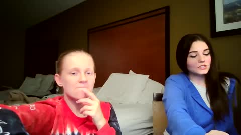 feyaa22 online show from October 5, 4:28 am