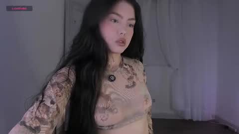 Linda online show from June 14, 1:47 am