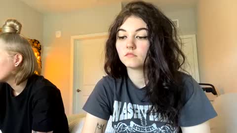 Goddess Raven online show from January 26, 4:20 pm