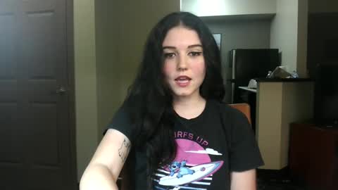 Goddess Raven online show from September 18, 4:44 am