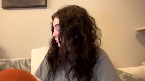 Goddess Raven online show from March 4, 2:17 am