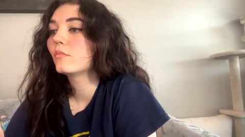 Goddess Raven online show from March 3, 4:10 pm