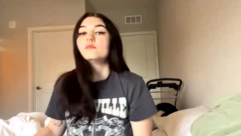 Goddess Raven online show from January 18, 3:59 pm