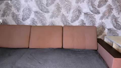 goddesssooul online show from June 5, 5:33 am