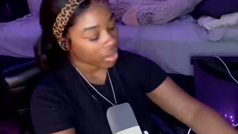 Goddess Bri online show from October 20, 5:49 pm