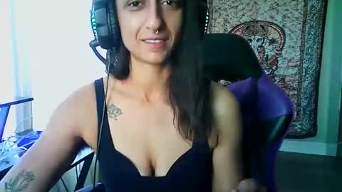 goddessvikkii online show from February 23, 6:40 pm